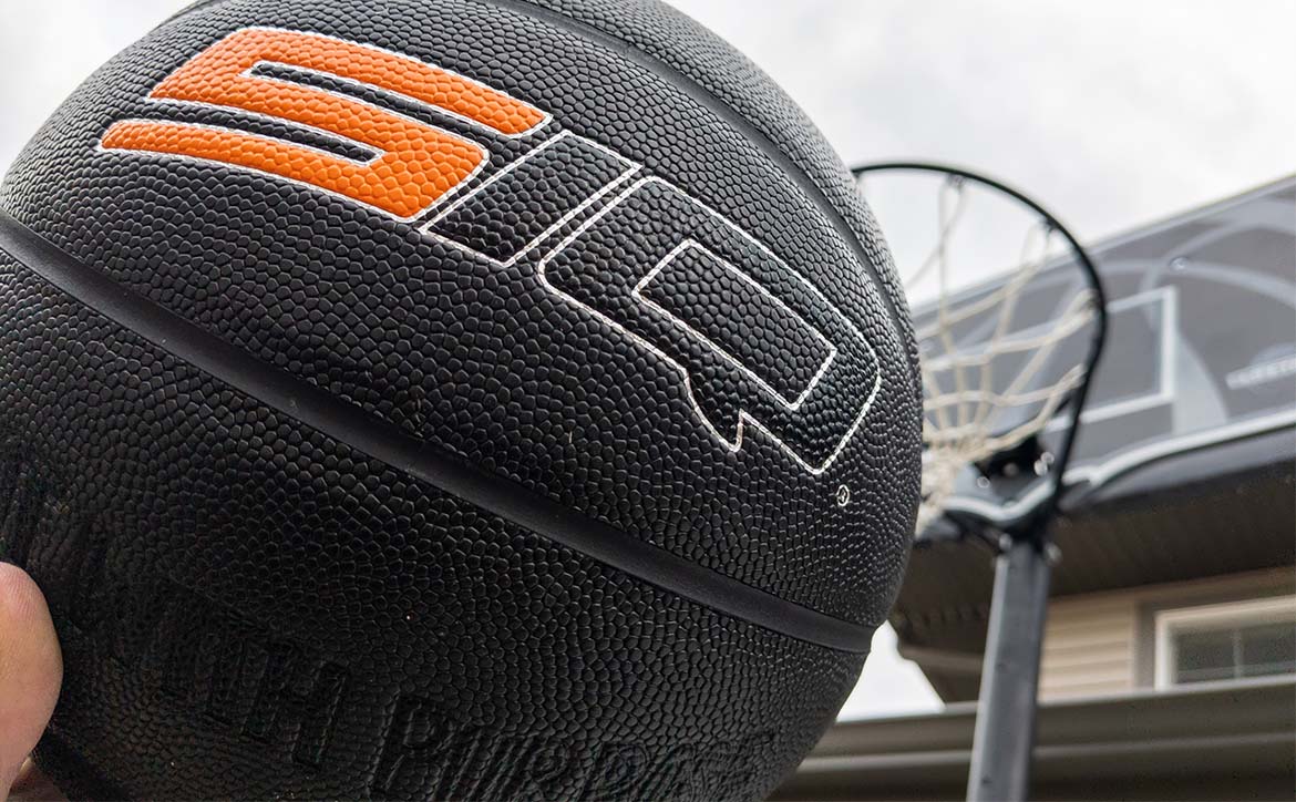 The SIQ Smart Basketball